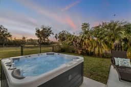 Sleeps 8· Pets Ok