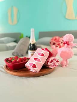 Walk to the Beach | Queens Suite | Pet Friendly