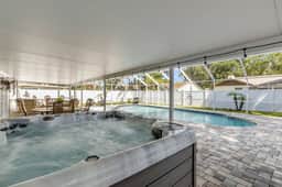 Pool Oasis | Family Getaway | Hot Tub | Pets OK