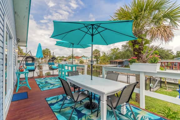 Pelican's Canal House- Bring your Boat and Dog!