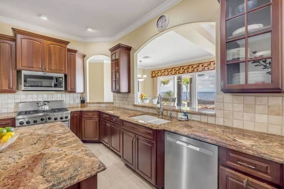 Luxury Waterfront Estate - Incredible Rocket Views