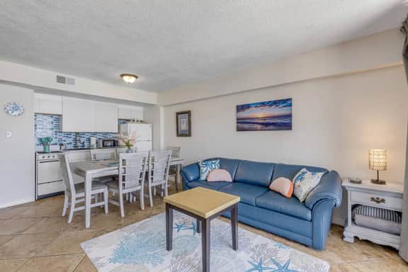 Resort Condo on the Beach with Pool and Tiki Bar!
