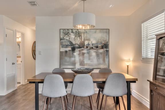 Edgewater Gem • Walk to Intracoastal & Bike Path