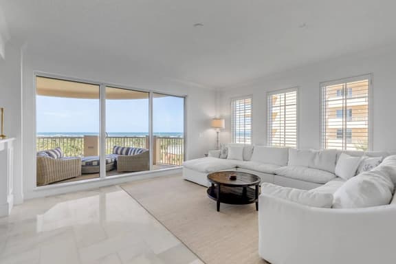 Beachfront Luxe Penthouse w/ Boardwalk